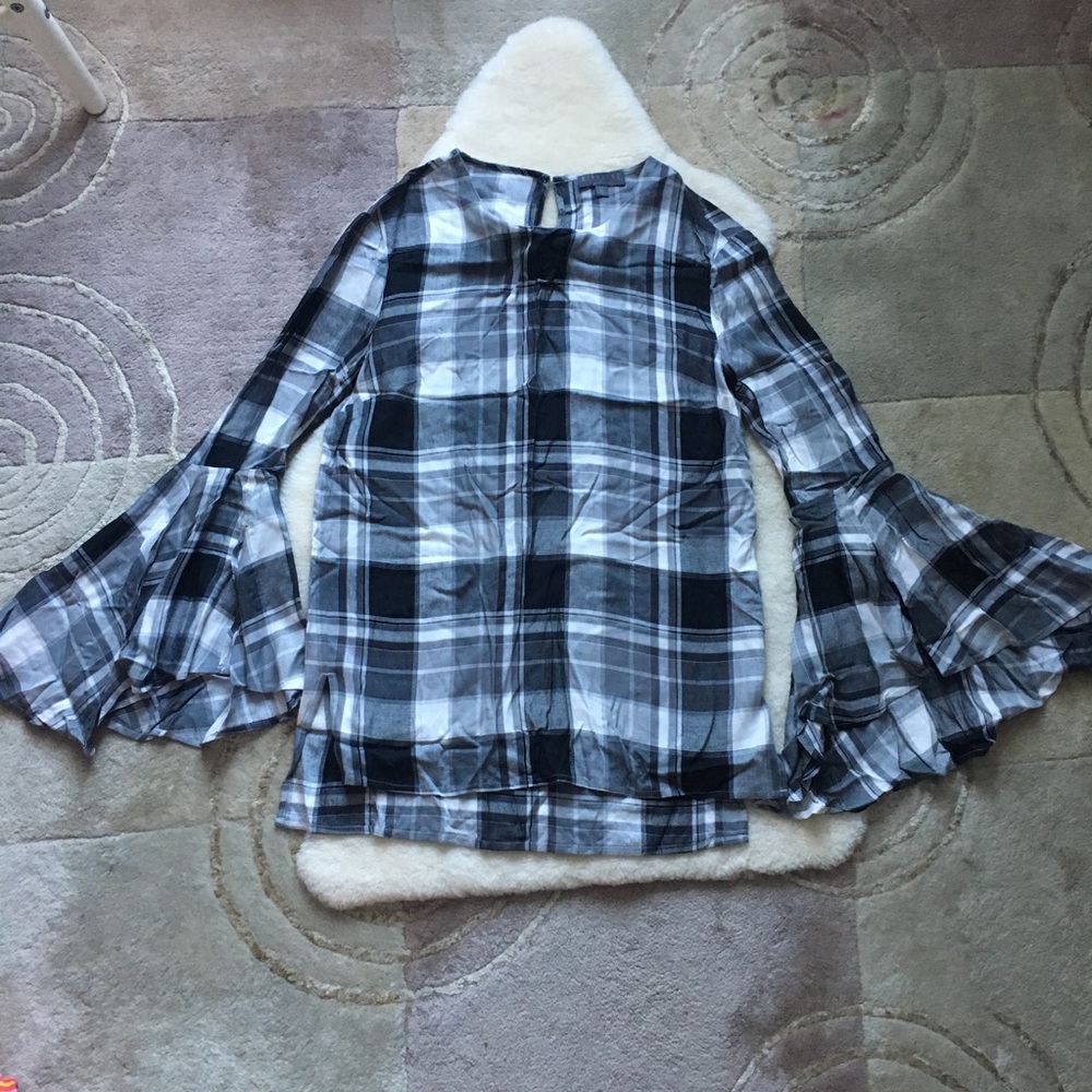 Highline, flair sleeve plaid top, black NEW